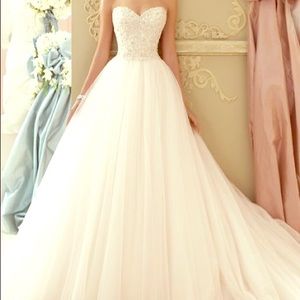 David Tutera for Mon Cheri Wedding Dress